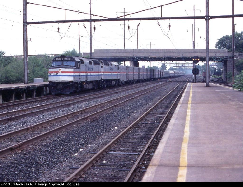 Amtrak No. 41 pulling into Lancaster